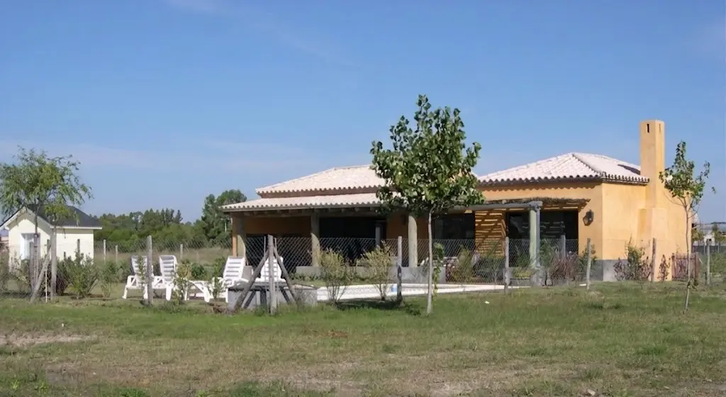 Casa Alamo (contrafrente)- Arq. Silvia Martínez - Capilla del Señor.